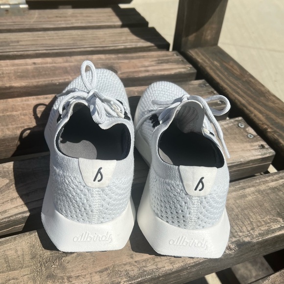 Allbirds Tree Dasher 2 Women’s White Sneakers - Picture 2 of 7